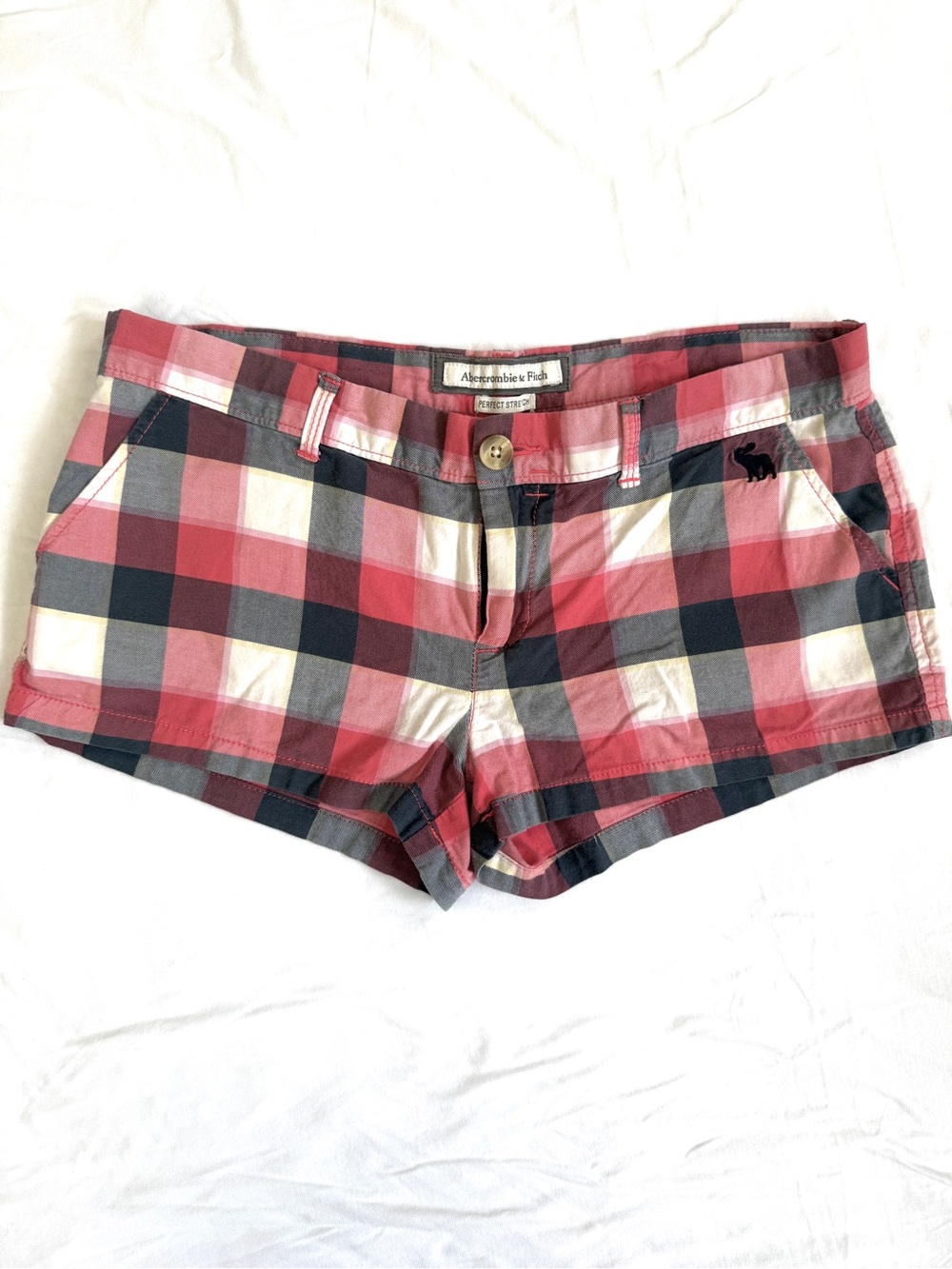 Abercrombie & Fitch Red Navy White Plaid Low Rise Women’s Shorts